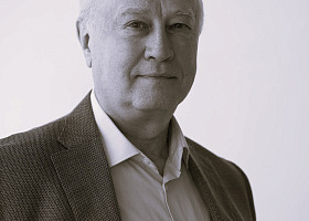 Уваров Валентин